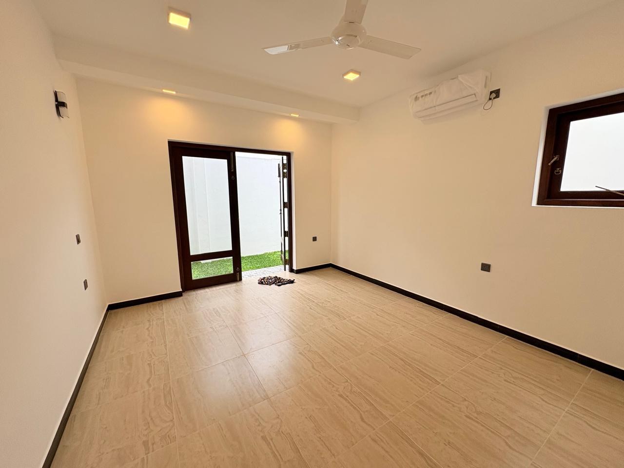 Architect-Designed Super Luxury House for Sale – Battaramulla