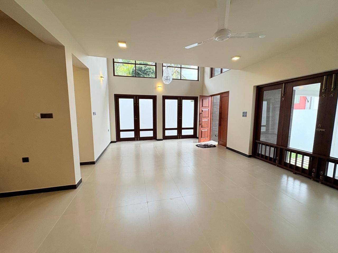 Architect-Designed Super Luxury House for Sale – Battaramulla