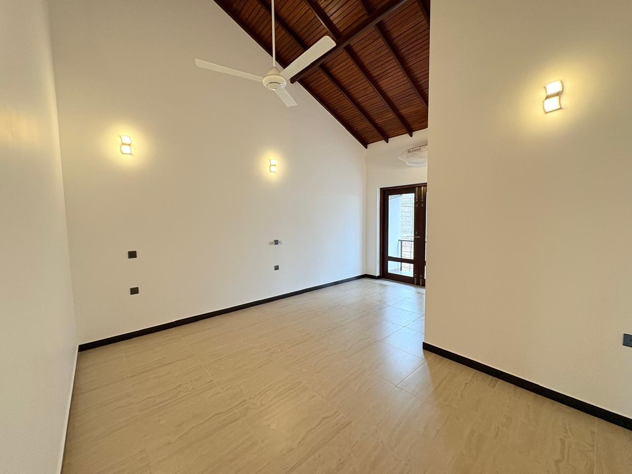Architect-Designed Super Luxury House for Sale – Battaramulla