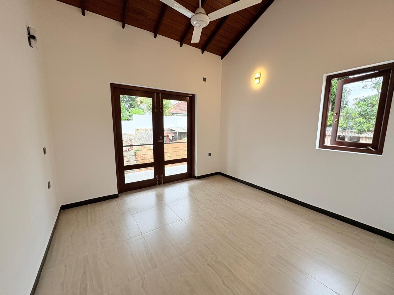 Architect-Designed Super Luxury House for Sale – Battaramulla