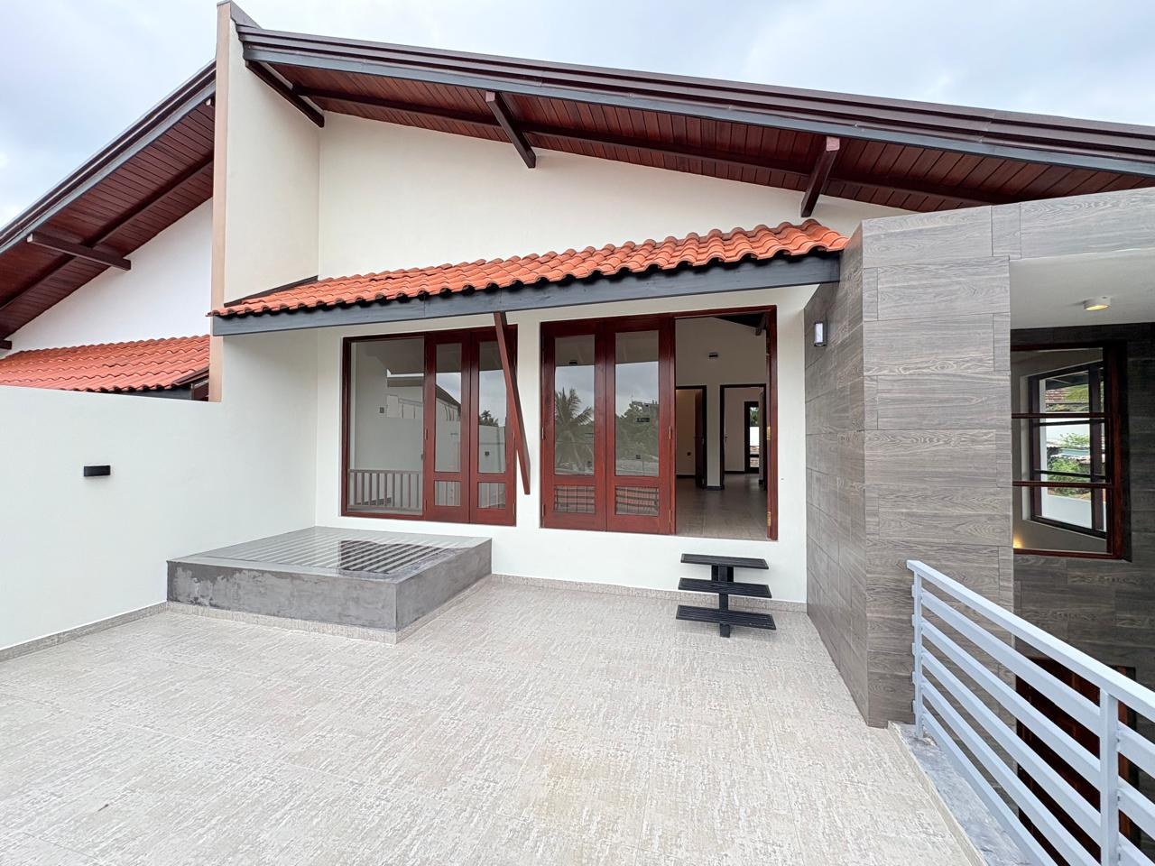 Architect-Designed Super Luxury House for Sale – Battaramulla