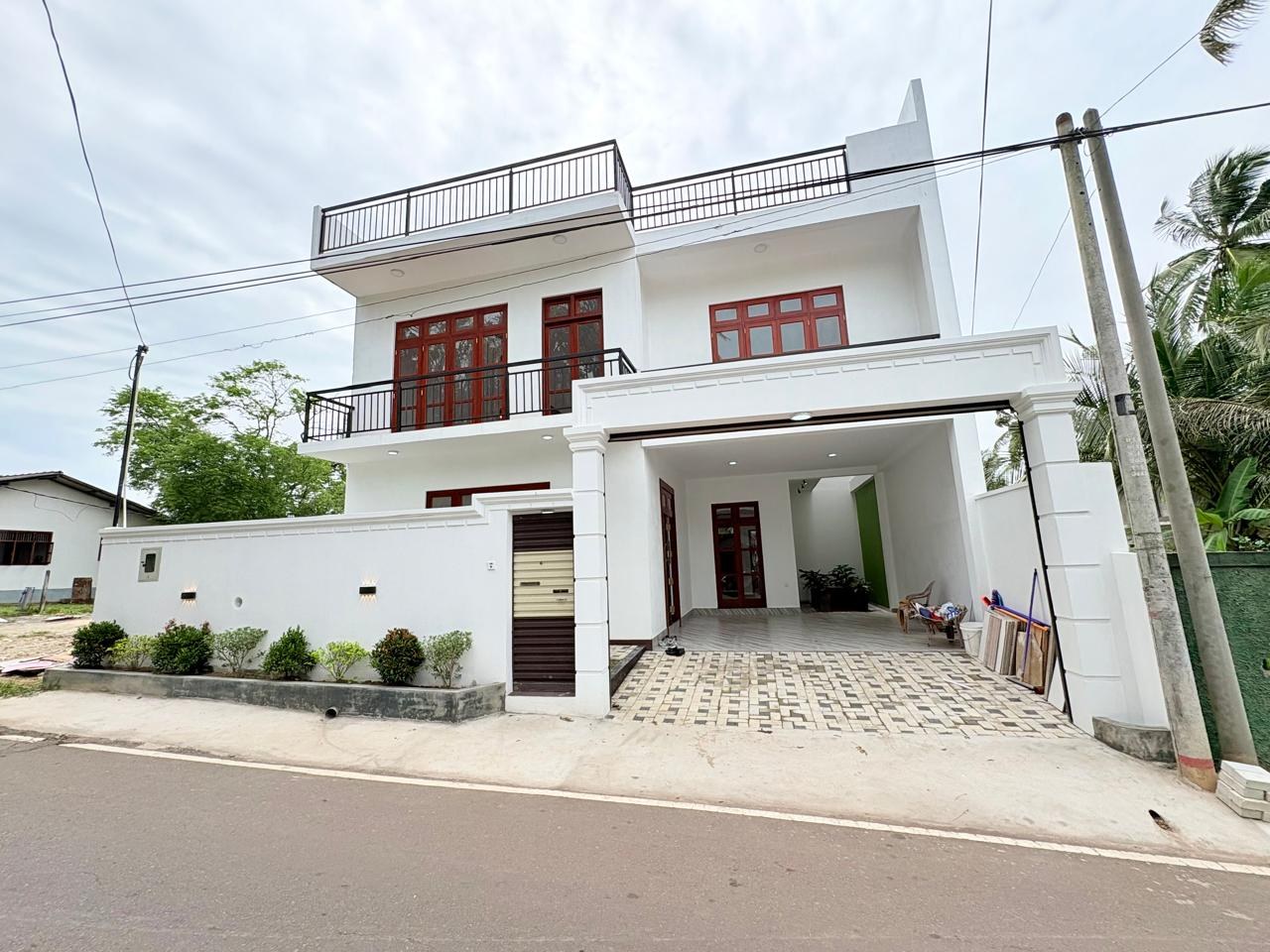 Brand New House For Sale in Kesbewa