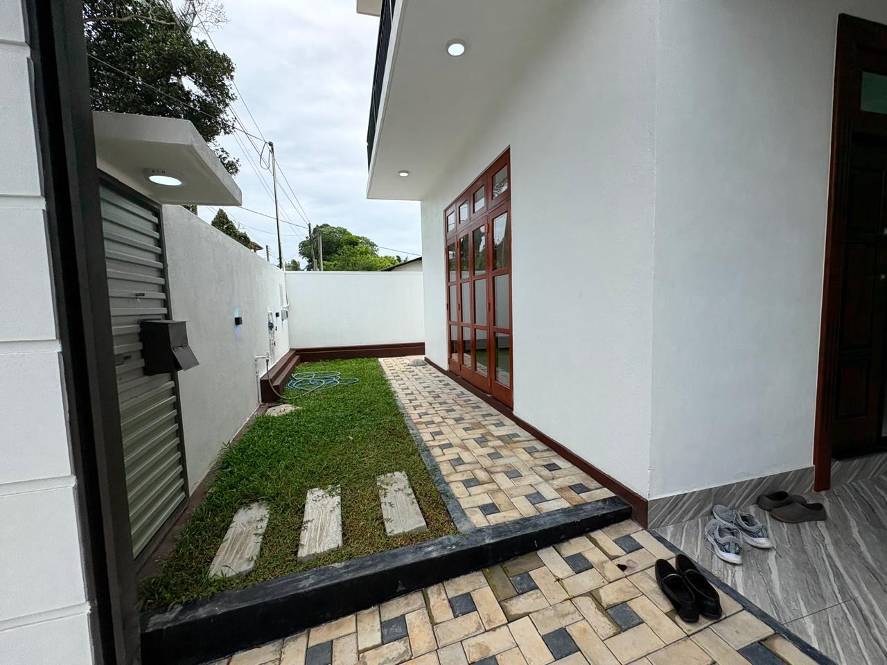 Brand New House For Sale in Kesbewa