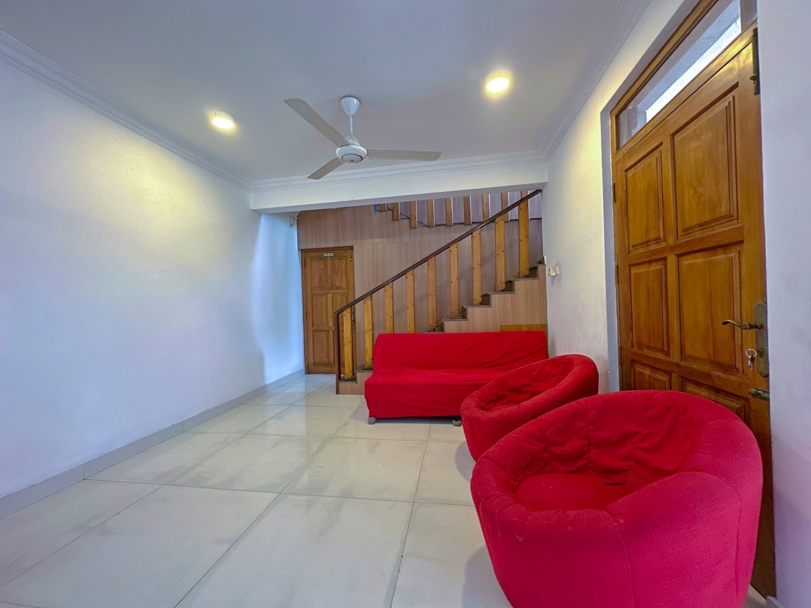 🏡 LUXURY 3-STOREY RESIDENCE FOR SALE – PRIME HAVELOCK TOWN