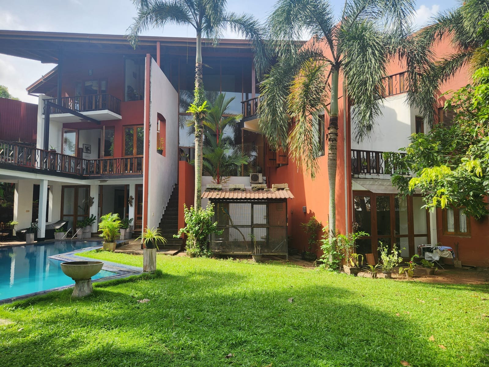 🏡✨ ULTRA-LUXURY LANDMARK RESIDENCE FOR SALE – POLHENGODA, COLOMBO 05 ✨🏡