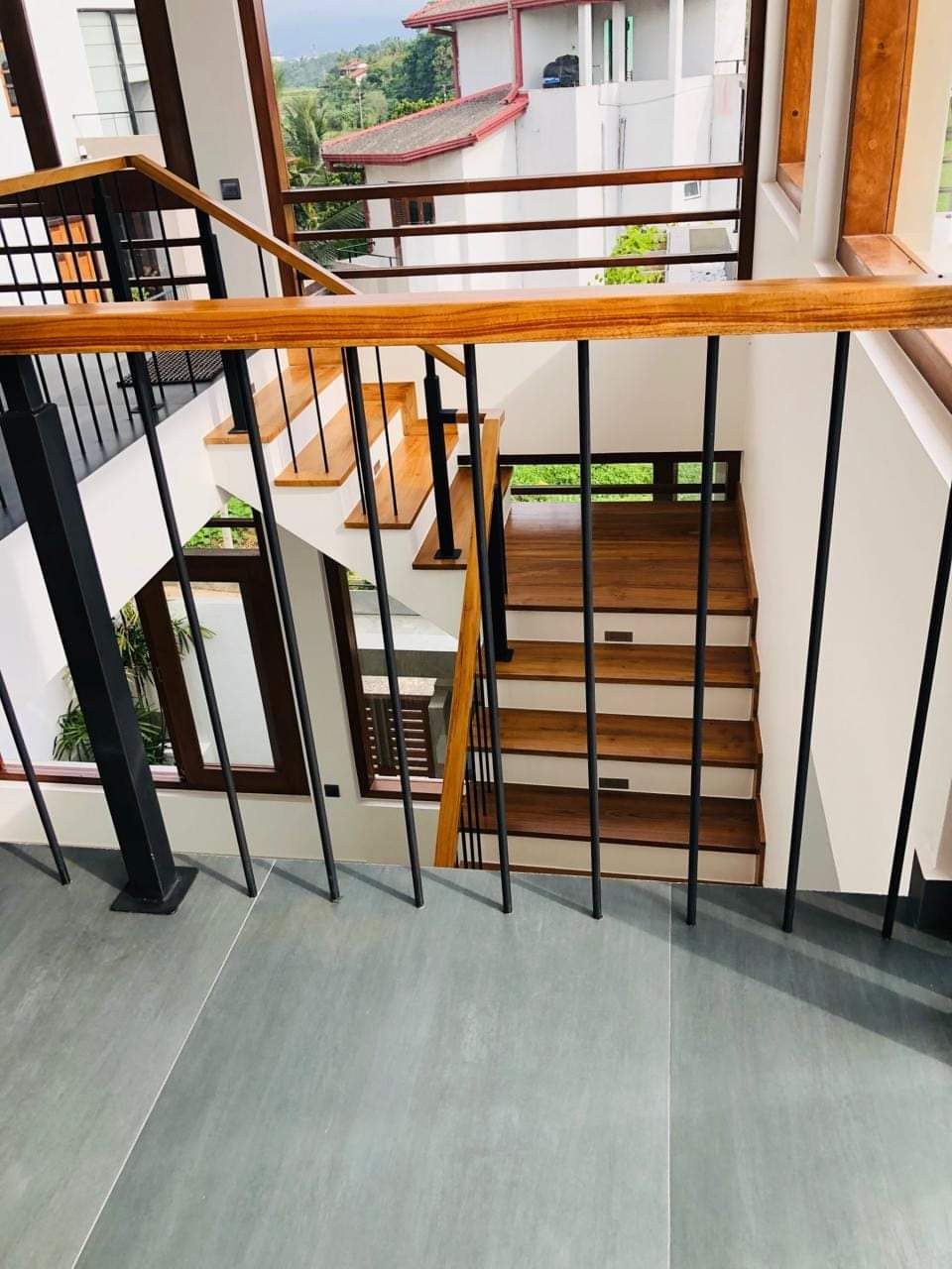 🏡✨ BRAND NEW LUXURY 3-STOREY HOUSE FOR SALE – THALAWATHUGODA / PANNIPITIYA ✨