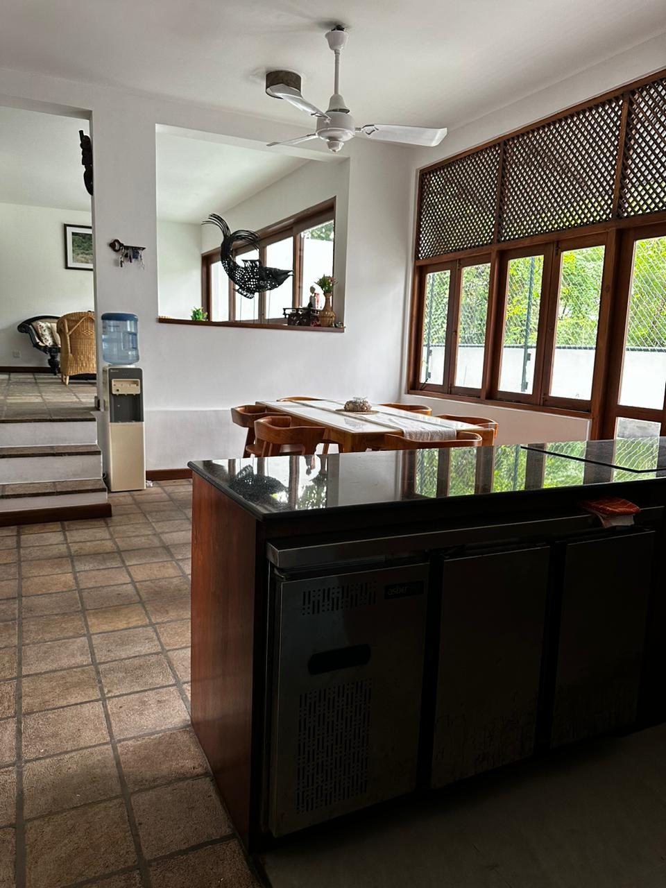 Luxury Tree House for Sale – Nugegoda 🌳✨