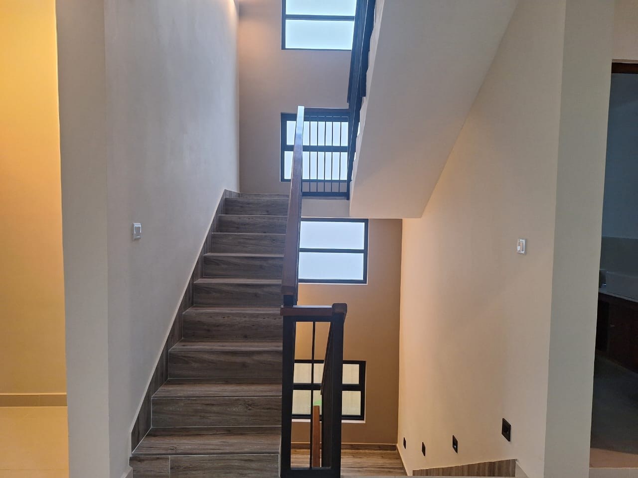 🏡✨ Brand New Super Luxury House for Sale – Dehiwala Hill Street ✨🏡