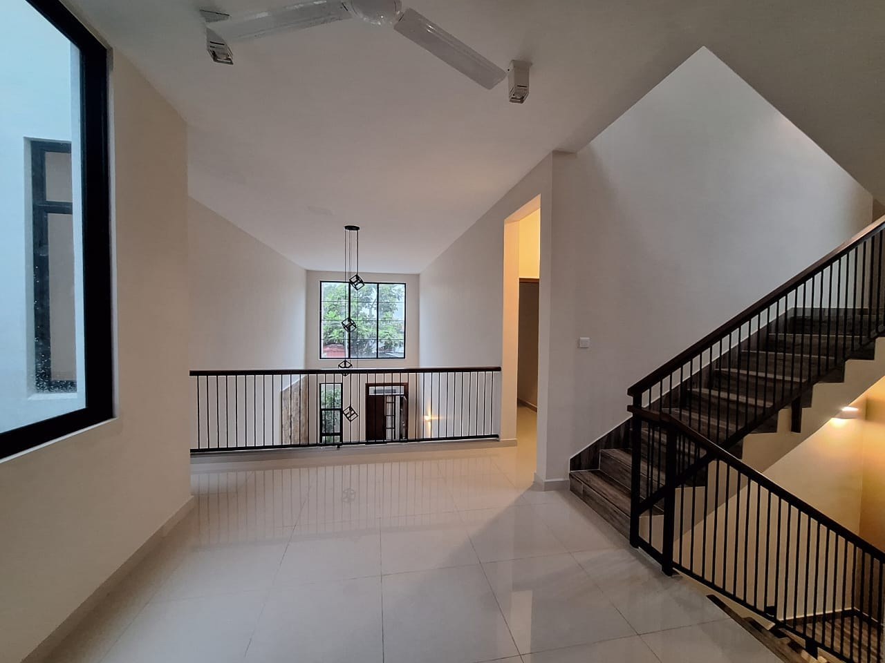 🏡✨ Brand New Super Luxury House for Sale – Dehiwala Hill Street ✨🏡