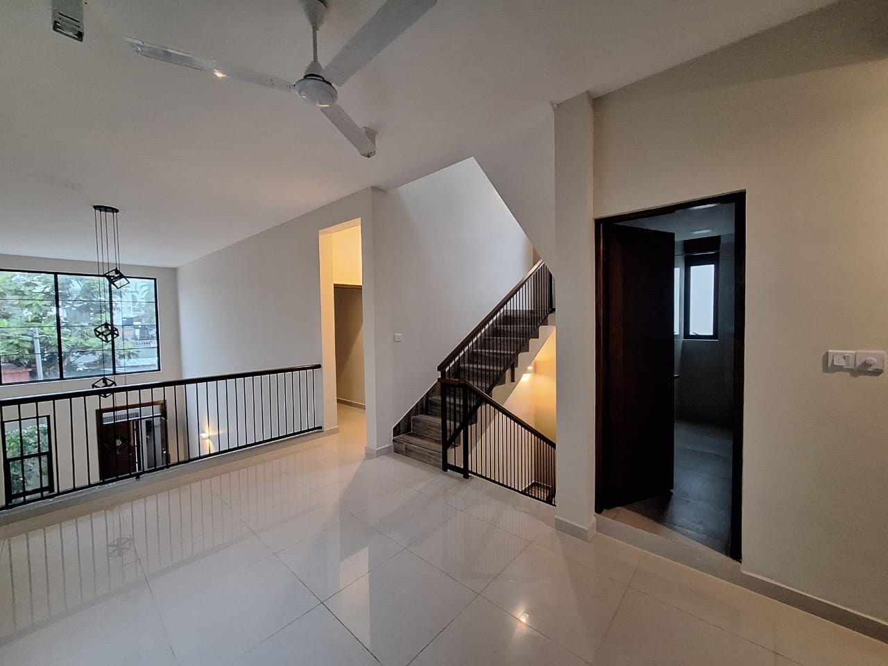 🏡✨ Brand New Super Luxury House for Sale – Dehiwala Hill Street ✨🏡