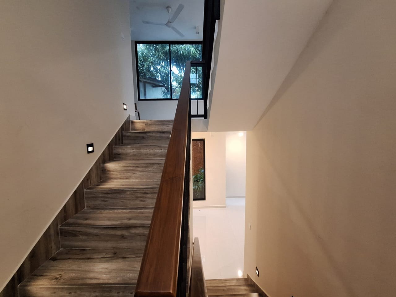 🏡✨ Brand New Super Luxury House for Sale – Dehiwala Hill Street ✨🏡