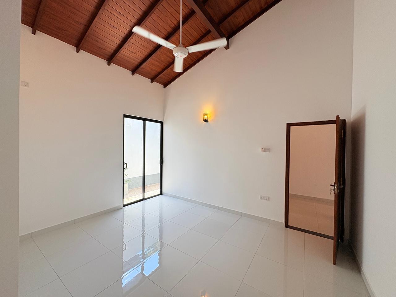 🏡✨ BRAND NEW SINGLE-STOREY HOME FOR SALE – ATHURUGIRIYA ✨🏡