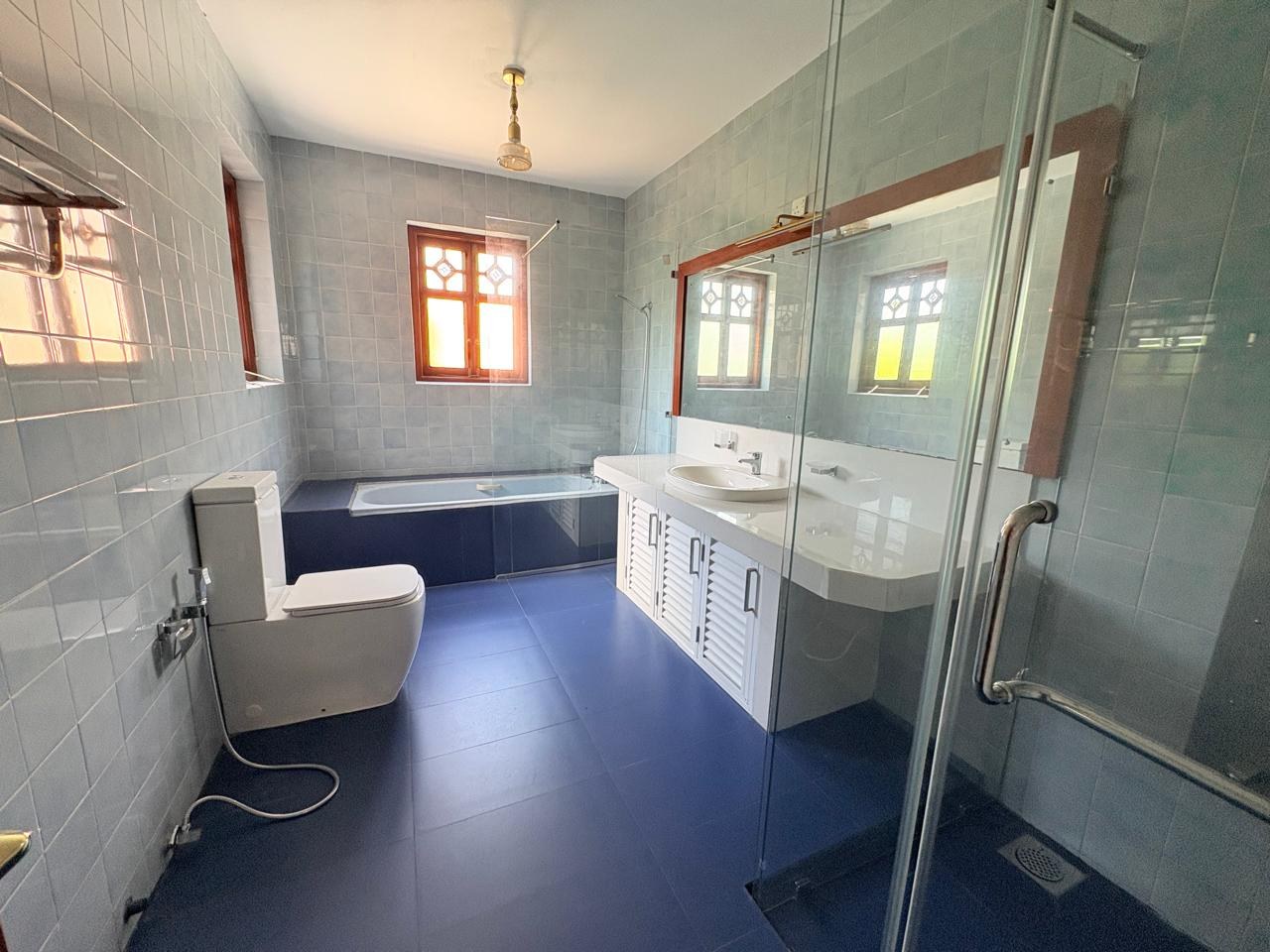 🏡✨ LUXURY HOUSE WITH PRIVATE SWIMMING POOL FOR SALE – KOSWATTA, NAWALA ✨🏡