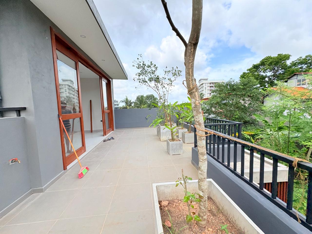 🏡🔥 BRAND NEW MODERN HOUSE FOR SALE – THALAWATHUGODA 🔥🏡