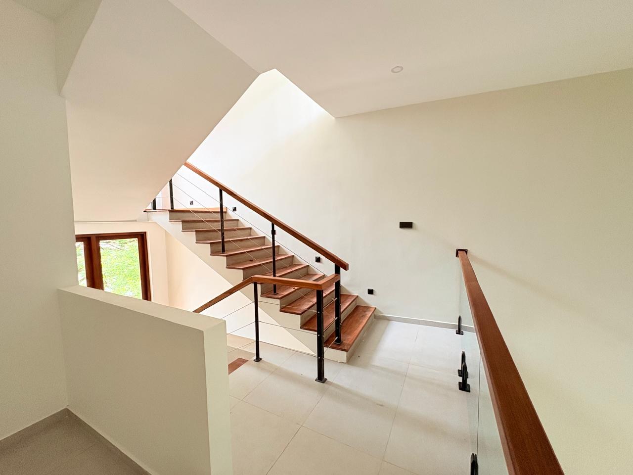 🏡🔥 BRAND NEW MODERN HOUSE FOR SALE – THALAWATHUGODA 🔥🏡