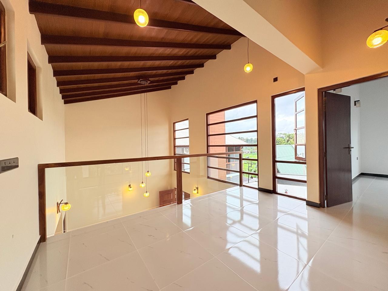 Brand New Luxury House Sale in Battaramulla