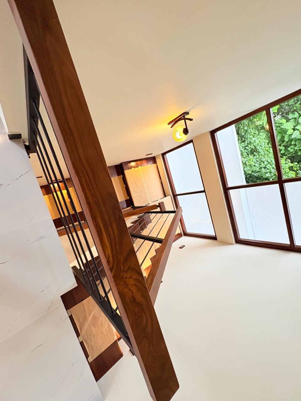 Brand New Luxury House Sale in Battaramulla