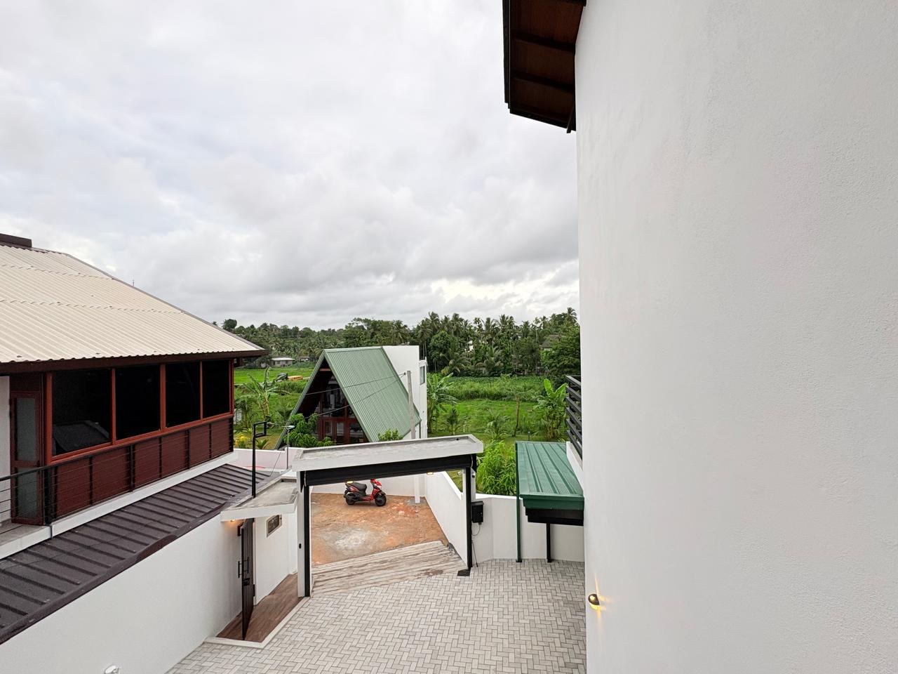 Brand New Luxury House Sale in Battaramulla