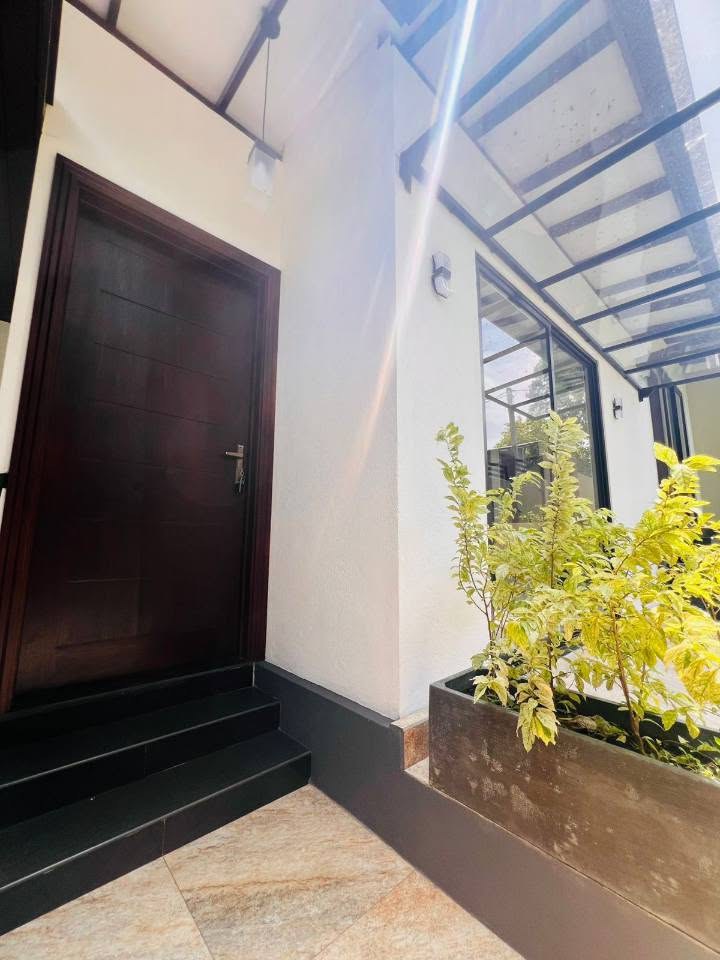 BRAND NEW MODERN HOUSE FOR SALE – KESBEWA