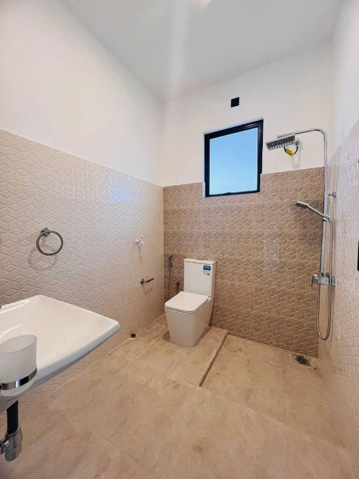 BRAND NEW MODERN HOUSE FOR SALE – KESBEWA